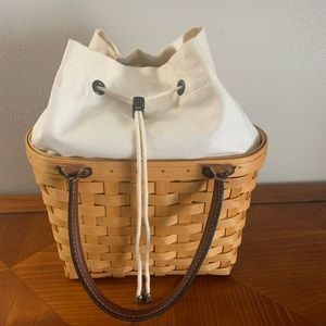 Longaberger Boardwalk medium tote with ivory drawstring liner and protector